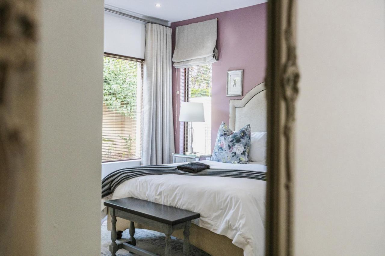 Fleur De Lis Guesthouse ครูเกอร์สดอร์ป ภายนอก รูปภาพ